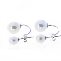 Bella Carina doppelte Ohrstecker Perle weiß Tribal 925 Sterling Silber