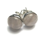 Rosenquarz – ca. 8 mm – Cabochon-Ohrstecker – mit Silberfassung – Edelstein – Ohrring – Edelsteinschmuck – Perlenorring – in Geschenkverpackung – A++ Qualität