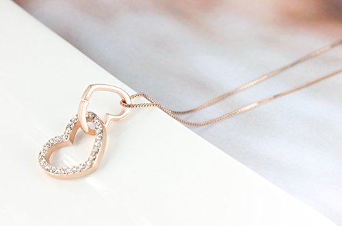 QUADIVA C! Damen Halskette Herzkette Kette mit Anhänger Herz (Farbe: rosegold) verziert mit funkelnden Kristallen von Swarovski® -